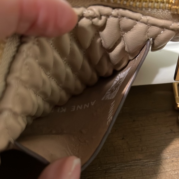 Anne Klein Quilted Oatmilk Beige Clip Wallet Keychain NWT - Picture 5 of 5